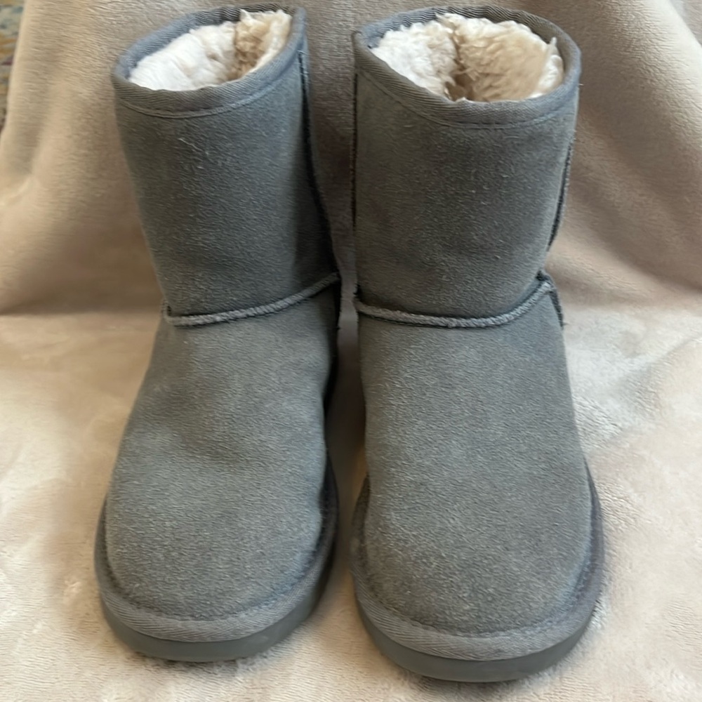 Koolaburra by Ugg boots
